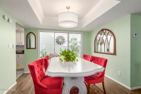 Dining - 1042 E Pueblo Rd, Phoenix, AZ 85020 photo 1 of 1
