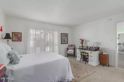 Bedroom - 1042 E Pueblo Rd, Phoenix, AZ 85020 photo 5 of 8