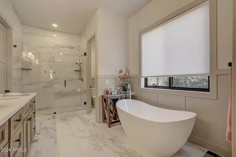 Bath - 2318 E Scarlet Bugler Cir, Payson, AZ 85541 photo 1 of 5