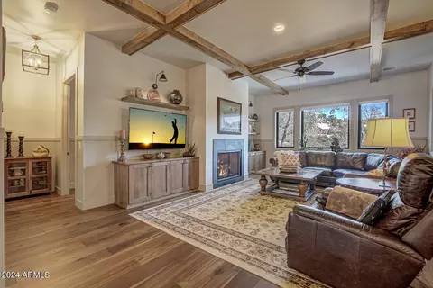 Living - 2318 E Scarlet Bugler Cir, Payson, AZ 85541 photo 1 of 3