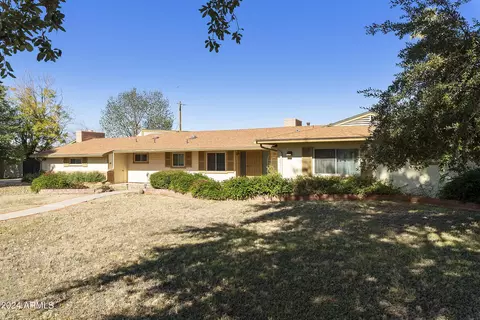 Exterior - 32 W Linger Ln, Phoenix, AZ 85021 photo 23 of 23