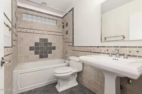Bath - 2116 E Laguna Dr, Tempe, AZ 85282 photo 4 of 4