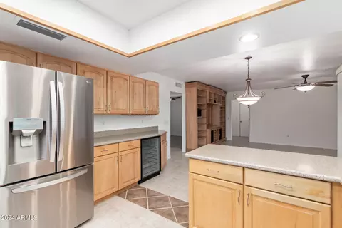 Kitchen - 2116 E Laguna Dr, Tempe, AZ 85282 photo 6 of 6