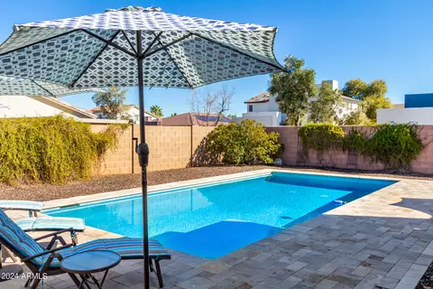Exterior - 3558 E Ravenswood Dr, Gilbert, AZ 85298 photo 7 of 10