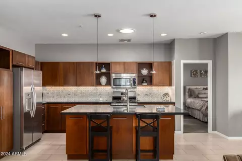 Kitchen - 3558 E Ravenswood Dr, Gilbert, AZ 85298 photo 2 of 6