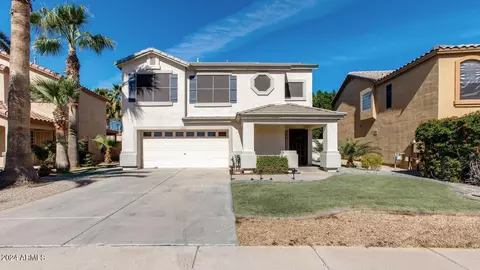 2040 S Voyager Dr, Gilbert, AZ 85295