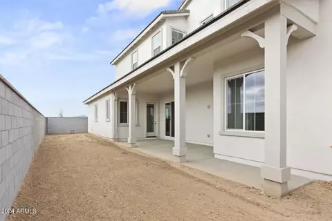 Exterior - 26318 N 22nd Ave, Phoenix, AZ 85085 photo 6 of 7