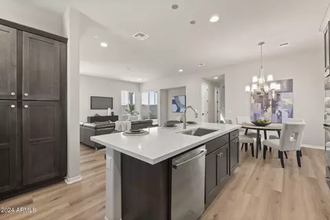 Kitchen - 26318 N 22nd Ave, Phoenix, AZ 85085 photo 5 of 7