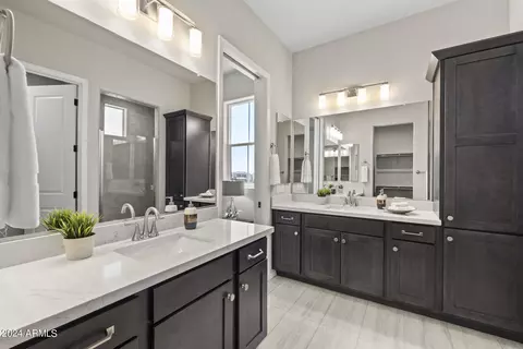 Bath - 26318 N 22nd Ave, Phoenix, AZ 85085 photo 5 of 10
