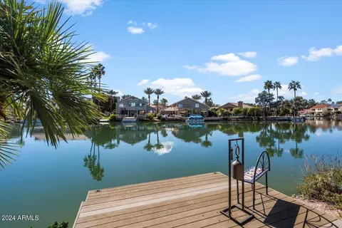 1819 E Monarch Bay Dr, Gilbert, AZ 85234