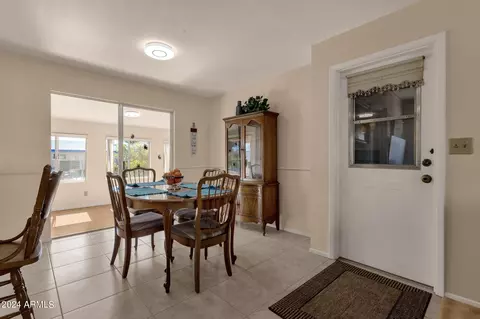 Dining - 5509 E Dallas St, Mesa, AZ 85205 photo 2 of 2