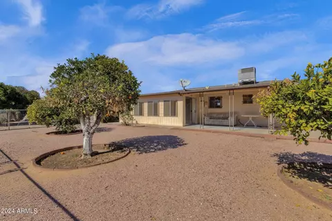 Exterior - 5509 E Dallas St, Mesa, AZ 85205 photo 2 of 12