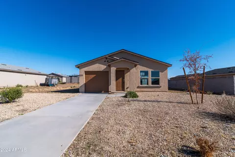 466 Brandeis Dr, Morristown, AZ 85342
