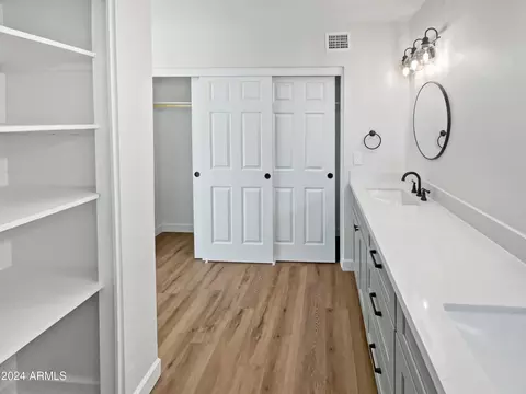 Bath - 2213 El Moro Ave, Mesa, AZ 85204 photo 4 of 4