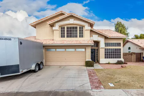 Exterior - 662 W Mesquite St, Gilbert, AZ 85233 photo 7 of 8