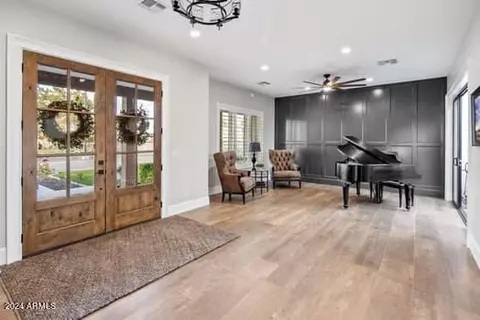 Entry Way - 2113 E Lexi Ln, Gilbert, AZ 85298 photo 1 of 3