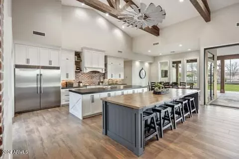 Kitchen - 2113 E Lexi Ln, Gilbert, AZ 85298 photo 2 of 4