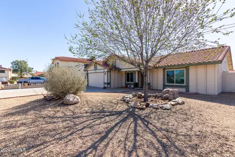 7721 W Sierra St, Peoria, AZ 85345