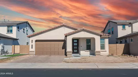 7022 W Maya Way, Peoria, AZ 85383