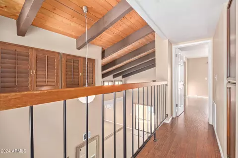 Entry Way - 1735 E Frier Dr, Phoenix, AZ 85020 photo 4 of 4