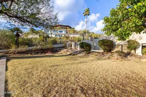 Exterior - 1735 E Frier Dr, Phoenix, AZ 85020 photo 18 of 26