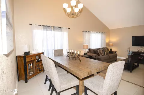 Dining - 3156 W Juniper Ave, Phoenix, AZ 85053 photo 1 of 2