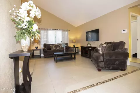 Living - 3156 W Juniper Ave, Phoenix, AZ 85053 photo 1 of 4
