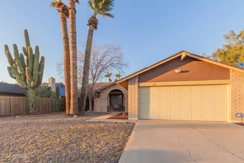 Exterior - 3156 W Juniper Ave, Phoenix, AZ 85053 photo 3 of 13