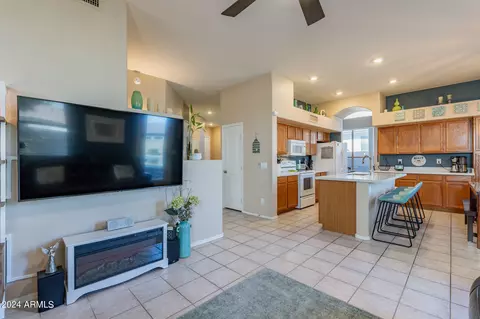 Living - 1157 N Arroyo Ln, Gilbert, AZ 85234 photo 1 of 5