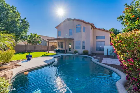 Exterior - 1157 N Arroyo Ln, Gilbert, AZ 85234 photo 2 of 10