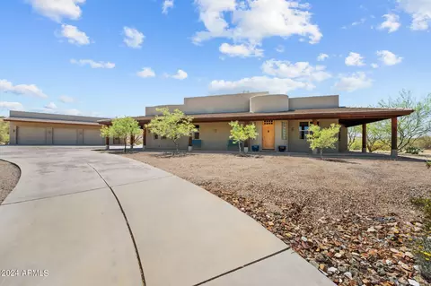50617 N 296th Ave, Wickenburg, AZ 85390