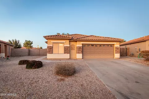 42058 W Venture Ct, Maricopa, AZ 85138