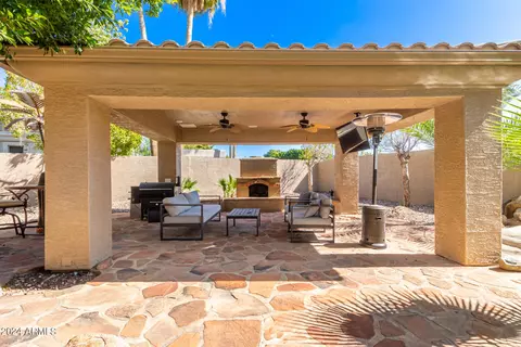 Exterior - 3041 E Indigo St, Mesa, AZ 85213 photo 8 of 17