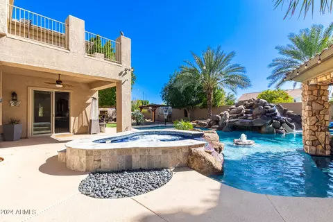 Exterior - 3041 E Indigo St, Mesa, AZ 85213 photo 12 of 17