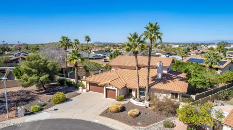 View/Area - 1142 E Beverly Ln, Phoenix, AZ 85022 photo 1 of 15