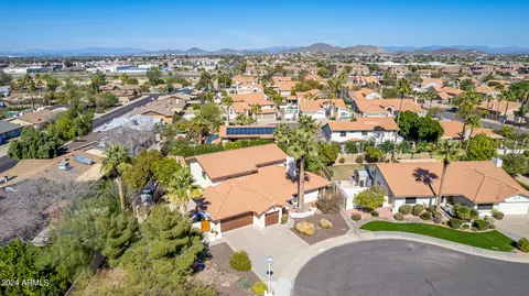 View/Area - 1142 E Beverly Ln, Phoenix, AZ 85022 photo 6 of 15