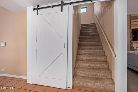 Entry Way - 1142 E Beverly Ln, Phoenix, AZ 85022 photo 1 of 1