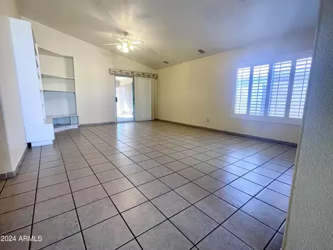 119 W Jasper Dr, Gilbert, AZ 85233 photo 5