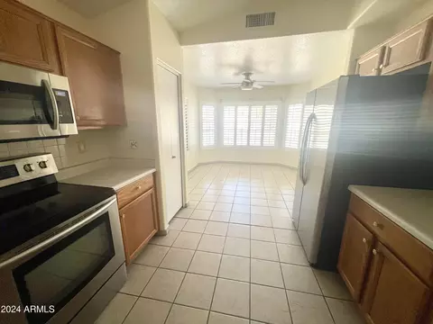 119 W Jasper Dr, Gilbert, AZ 85233 photo 4