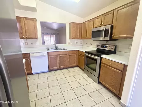 119 W Jasper Dr, Gilbert, AZ 85233 photo 3