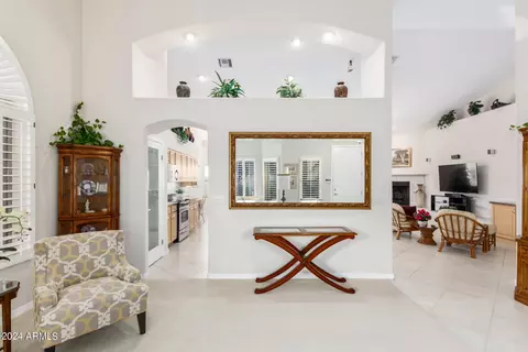 Entry Way - 14007 N 10th Pl, Phoenix, AZ 85022 photo 1 of 2