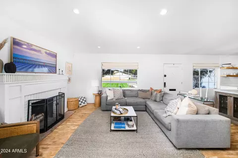 4414 N 33rd Pl, Phoenix, AZ 85018 photo 6