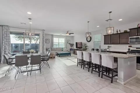 36316 N Chayton Dr, San Tan Valley, AZ 85140
