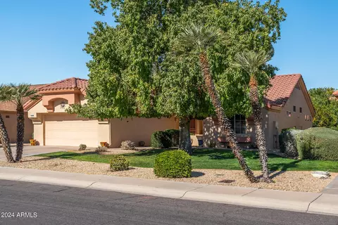 14236 W Circle Ridge Dr, Sun City West, AZ 85375