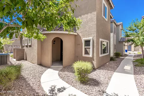 1835 W Pollack St, Phoenix, AZ 85041