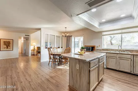 Kitchen - 427 E Rosemonte Dr, Phoenix, AZ 85024 photo 6 of 6