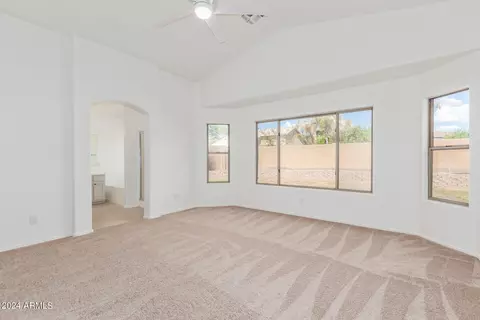 3310 E Woodside Way, Gilbert, AZ 85297 photo 5