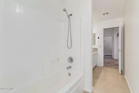 3310 E Woodside Way, Gilbert, AZ 85297 photo 10