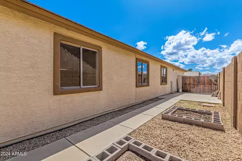 3310 E Woodside Way, Gilbert, AZ 85297 photo 23