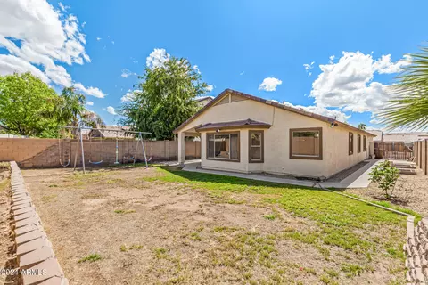 3310 E Woodside Way, Gilbert, AZ 85297 photo 8